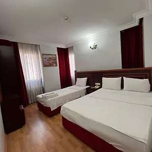 Red White Hotel Istanbul